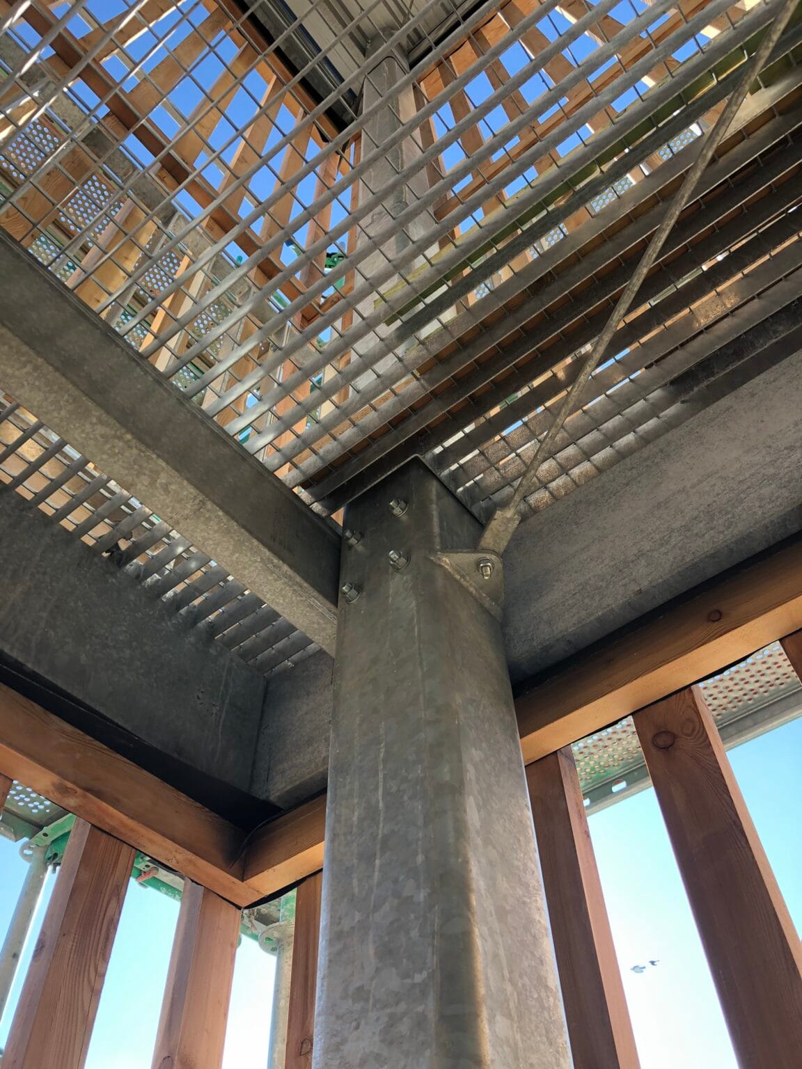 bureau_étude_ bois_timber_wood_engineering_ CLT_Cross laminated timber_GLT_Bois lamellé collé_ossature bois_lamibois_LVL_Glulam_stabilité_bureau d'étude structure_ingénieur bois_résille_treillis_panneau_circularité_bas carbone_poutre_colonne_école en structure bois_bureau en structure bois_crèche en bois_ batiment bois_RT2020_ European green deal_calcul d'assemblage bois_cadwork_étude d'exécution_calcul