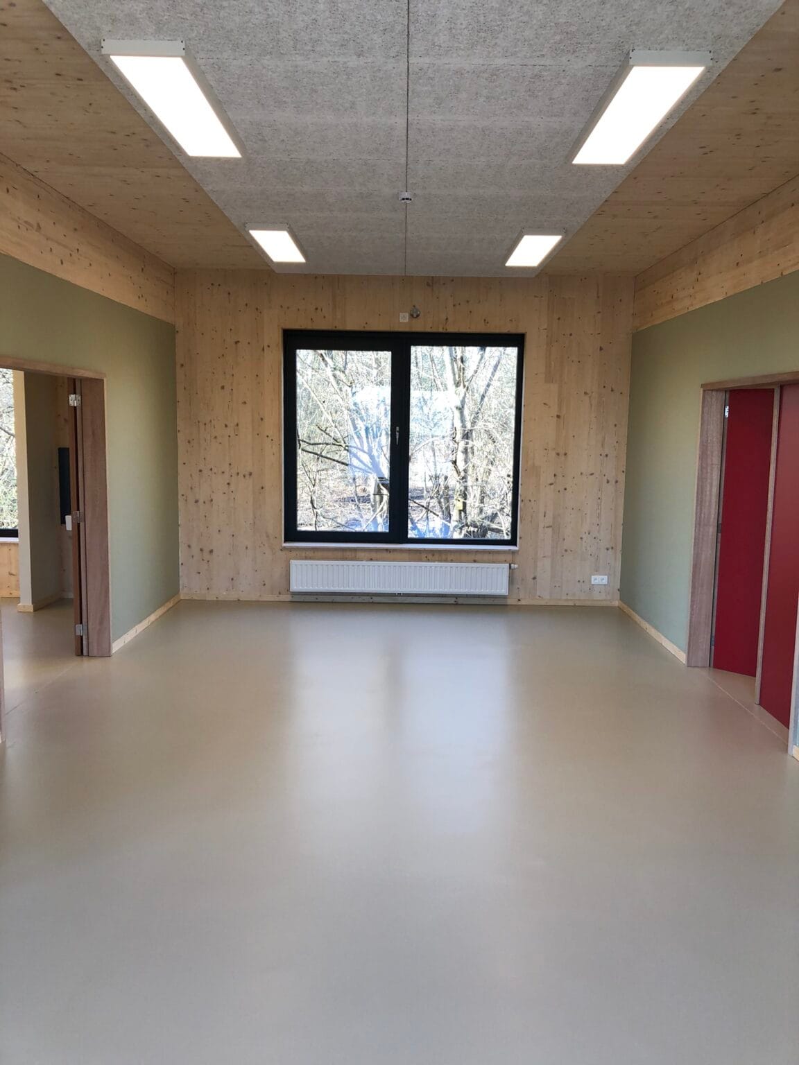 bureau_étude_ bois_timber_wood_engineering_ CLT_Cross laminated timber_GLT_Bois lamellé collé_ossature bois_lamibois_LVL_Glulam_stabilité_bureau d'étude structure_ingénieur bois_résille_treillis_panneau_circularité_bas carbone_poutre_colonne_école en structure bois_bureau en structure bois_crèche en bois_ batiment bois_RT2020_ European green deal_calcul d'assemblage bois_cadwork_étude d'exécution_calcul