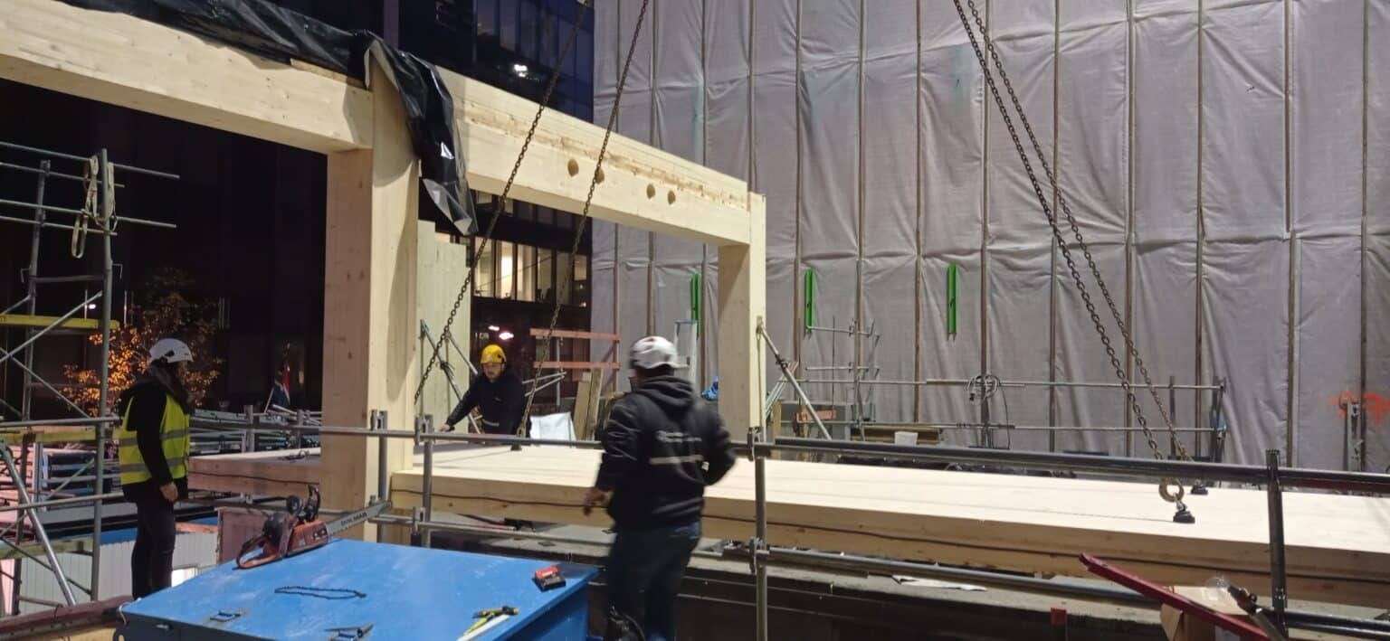 bureau_étude_ bois_timber_wood_engineering_ CLT_Cross laminated timber_GLT_Bois lamellé collé_ossature bois_lamibois_LVL_Glulam_stabilité_bureau d'étude structure_ingénieur bois_résille_treillis_panneau_circularité_bas carbone_poutre_colonne_école en structure bois_bureau en structure bois_crèche en bois_ batiment bois_RT2020_ European green deal_calcul d'assemblage bois_cadwork_étude d'exécution_calcul