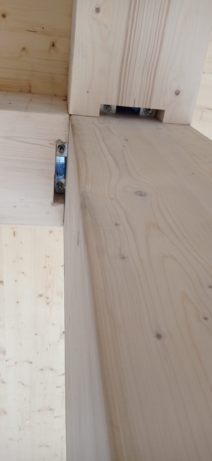 bureau_étude_ bois_timber_wood_engineering_ CLT_Cross laminated timber_GLT_Bois lamellé collé_ossature bois_lamibois_LVL_Glulam_stabilité_bureau d'étude structure_ingénieur bois_résille_treillis_panneau_circularité_bas carbone_poutre_colonne_école en structure bois_bureau en structure bois_crèche en bois_ batiment bois_RT2020_ European green deal_calcul d'assemblage bois_cadwork_étude d'exécution_calcul