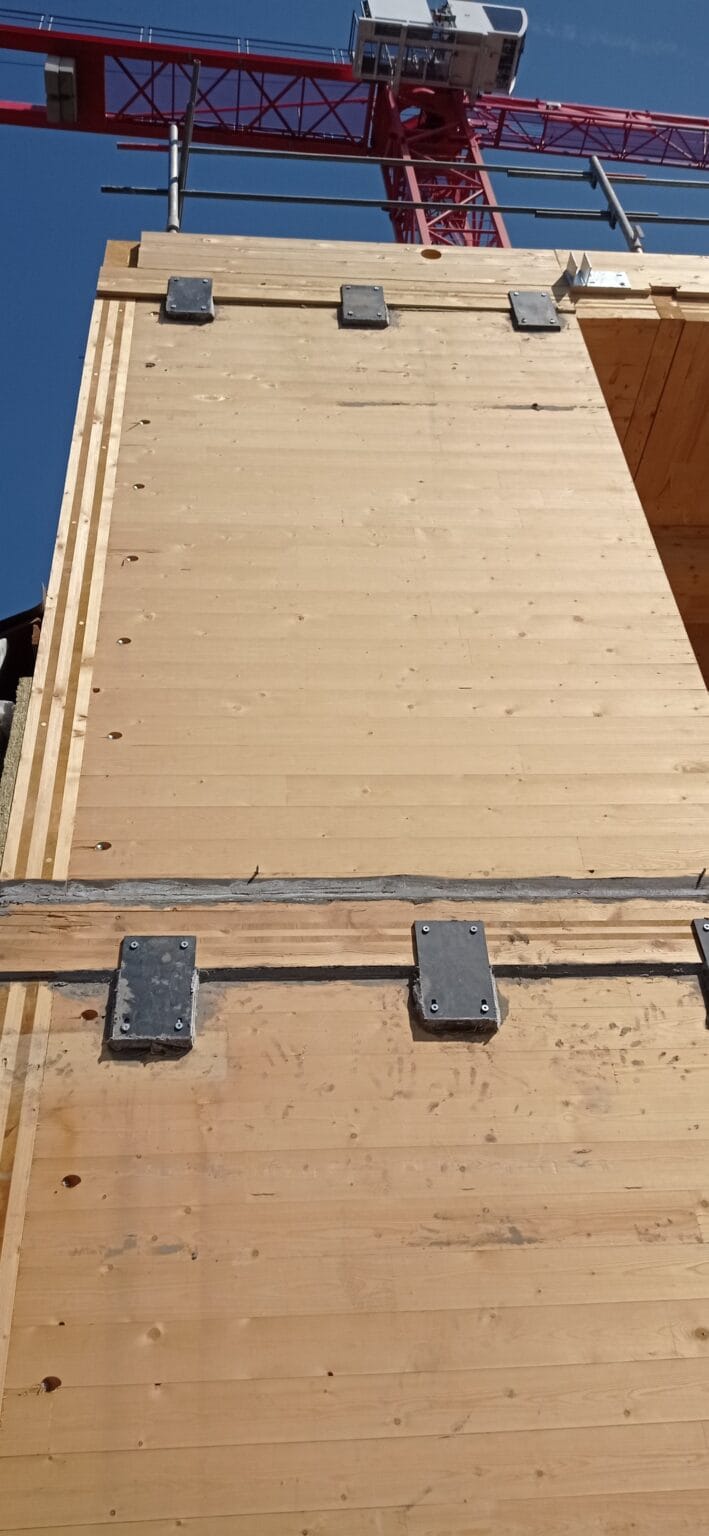 bureau_étude_ bois_timber_wood_engineering_ CLT_Cross laminated timber_GLT_Bois lamellé collé_ossature bois_lamibois_LVL_Glulam_stabilité_bureau d'étude structure_ingénieur bois_résille_treillis_panneau_circularité_bas carbone_poutre_colonne_école en structure bois_bureau en structure bois_crèche en bois_ batiment bois_RT2020_ European green deal_calcul d'assemblage bois_cadwork_étude d'exécution_calcul