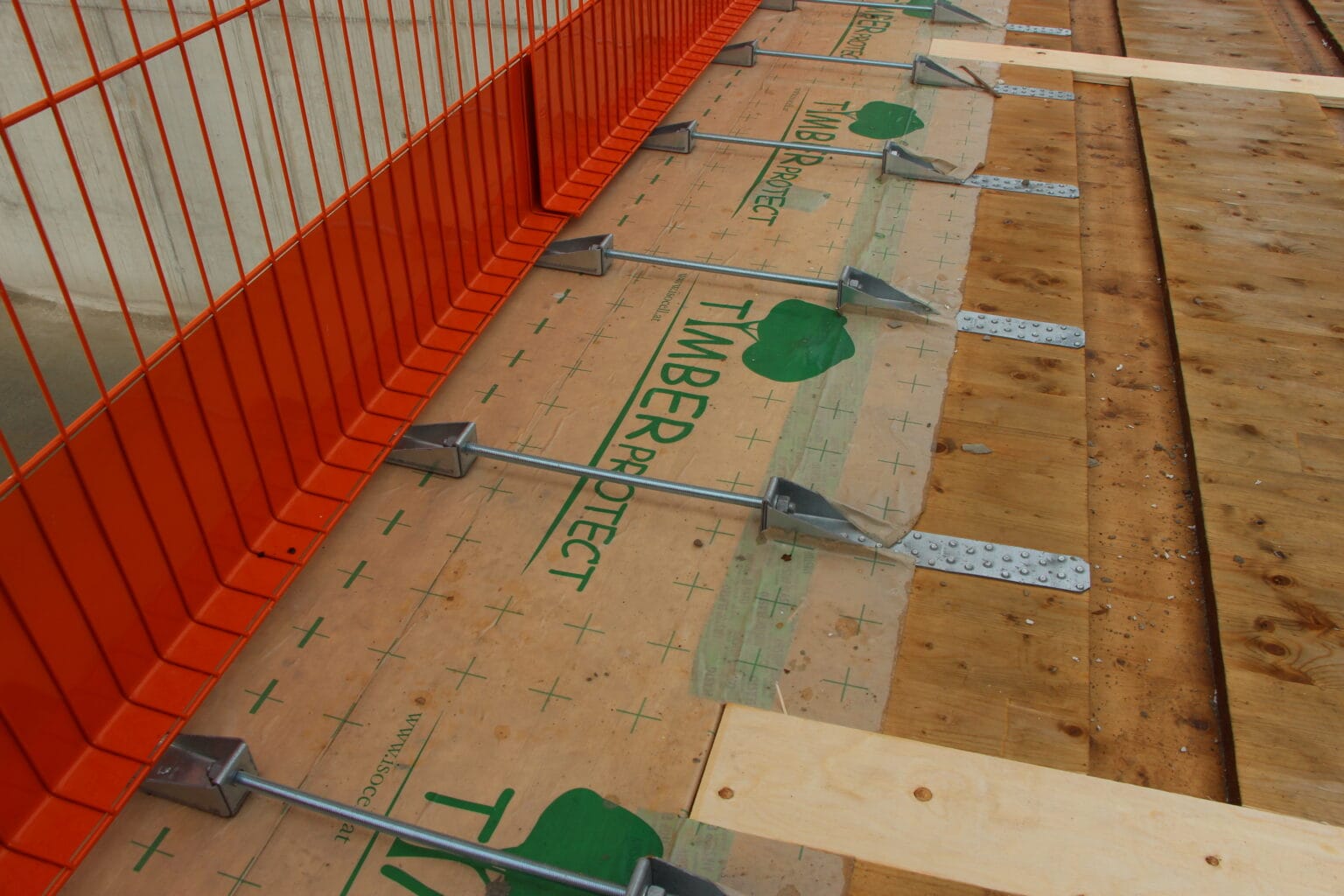 bureau_étude_ bois_timber_wood_engineering_ CLT_Cross laminated timber_GLT_Bois lamellé collé_ossature bois_lamibois_LVL_Glulam_stabilité_bureau d'étude structure_ingénieur bois_résille_treillis_panneau_circularité_bas carbone_poutre_colonne_école en structure bois_bureau en structure bois_crèche en bois_ batiment bois_RT2020_ European green deal_calcul d'assemblage bois_cadwork_étude d'exécution_calcul