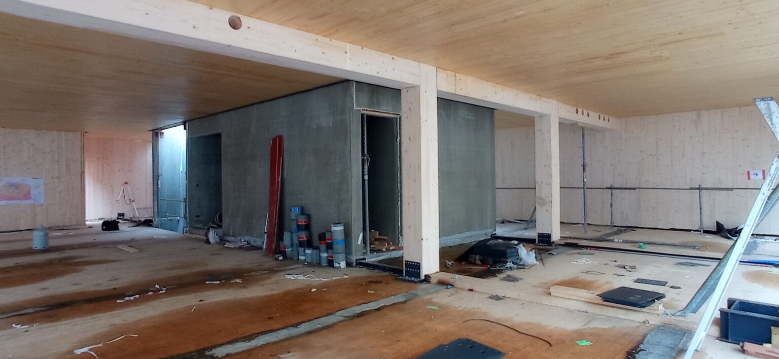 bureau_étude_ bois_timber_wood_engineering_ CLT_Cross laminated timber_GLT_Bois lamellé collé_ossature bois_lamibois_LVL_Glulam_stabilité_bureau d'étude structure_ingénieur bois_résille_treillis_panneau_circularité_bas carbone_poutre_colonne_école en structure bois_bureau en structure bois_crèche en bois_ batiment bois_RT2020_ European green deal_calcul d'assemblage bois_cadwork_étude d'exécution_calcul