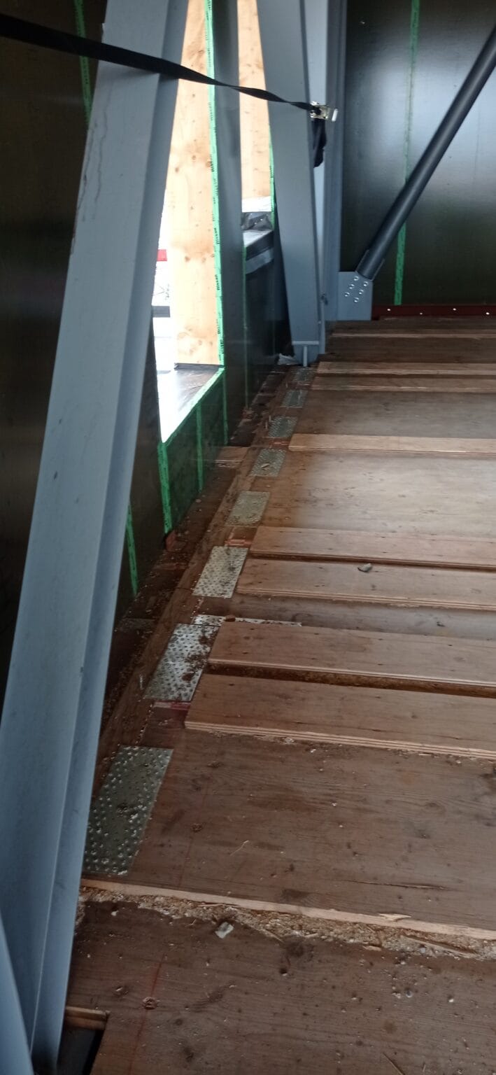 bureau_étude_ bois_timber_wood_engineering_ CLT_Cross laminated timber_GLT_Bois lamellé collé_ossature bois_lamibois_LVL_Glulam_stabilité_bureau d'étude structure_ingénieur bois_résille_treillis_panneau_circularité_bas carbone_poutre_colonne_école en structure bois_bureau en structure bois_crèche en bois_ batiment bois_RT2020_ European green deal_calcul d'assemblage bois_cadwork_étude d'exécution_calcul