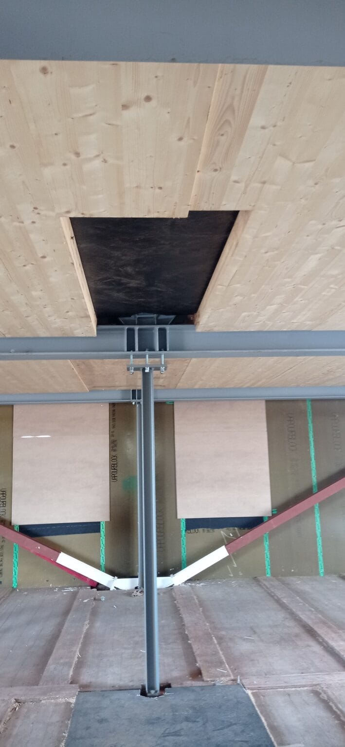 bureau_étude_ bois_timber_wood_engineering_ CLT_Cross laminated timber_GLT_Bois lamellé collé_ossature bois_lamibois_LVL_Glulam_stabilité_bureau d'étude structure_ingénieur bois_résille_treillis_panneau_circularité_bas carbone_poutre_colonne_école en structure bois_bureau en structure bois_crèche en bois_ batiment bois_RT2020_ European green deal_calcul d'assemblage bois_cadwork_étude d'exécution_calcul