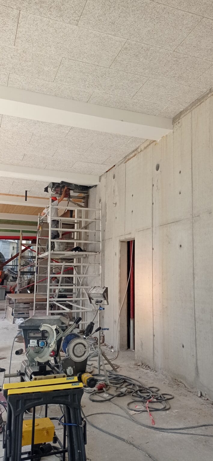 bureau_étude_ bois_timber_wood_engineering_ CLT_Cross laminated timber_GLT_Bois lamellé collé_ossature bois_lamibois_LVL_Glulam_stabilité_bureau d'étude structure_ingénieur bois_résille_treillis_panneau_circularité_bas carbone_poutre_colonne_école en structure bois_bureau en structure bois_crèche en bois_ batiment bois_RT2020_ European green deal_calcul d'assemblage bois_cadwork_étude d'exécution_calcul