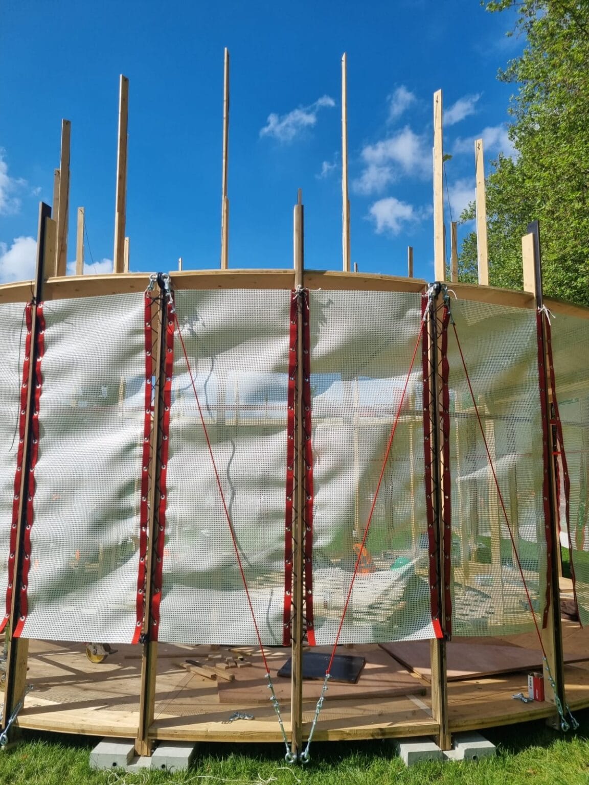 bureau_étude_ bois_timber_wood_engineering_ CLT_Cross laminated timber_GLT_Bois lamellé collé_ossature bois_lamibois_LVL_Glulam_stabilité_bureau d'étude structure_ingénieur bois_résille_treillis_panneau_circularité_bas carbone_poutre_colonne_école en structure bois_bureau en structure bois_crèche en bois_ batiment bois_RT2020_ European green deal_calcul d'assemblage bois_cadwork_étude d'exécution_calcul